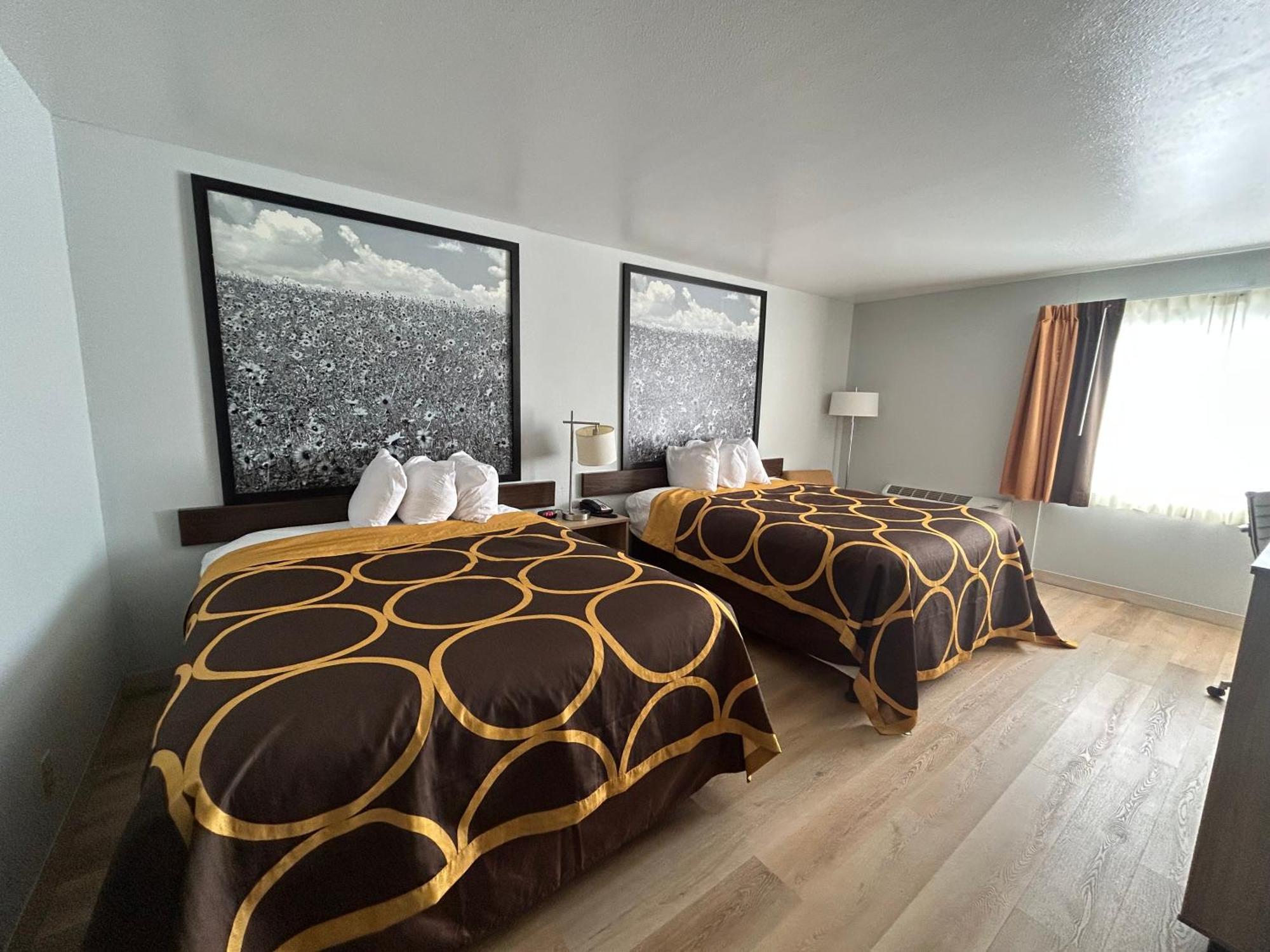 Hotel Super 8 By Wyndham Sterling Co Extérieur photo