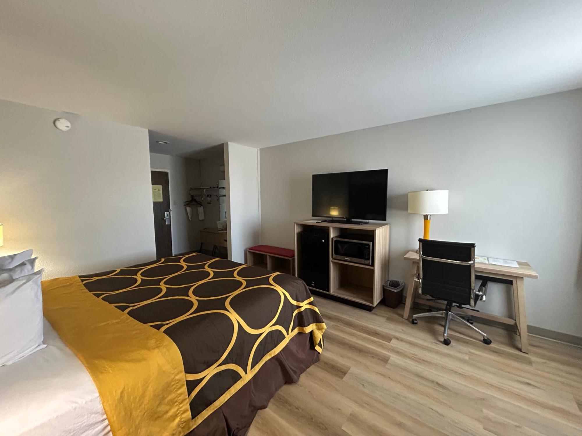 Hotel Super 8 By Wyndham Sterling Co Extérieur photo